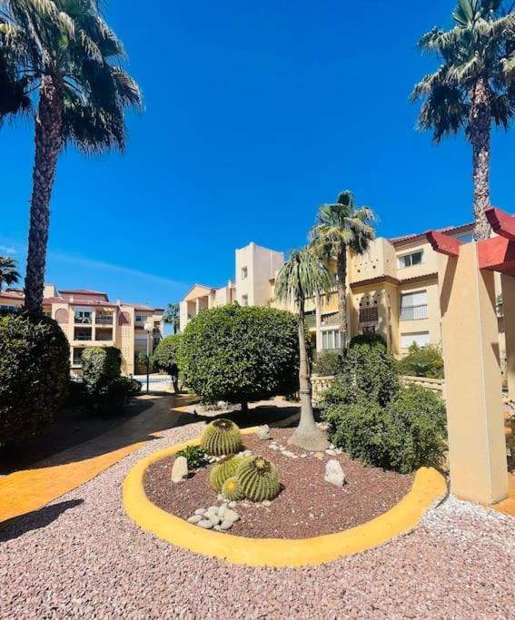 אלביר Beautiful 1 Bedroom Apartment In Albir מראה חיצוני תמונה