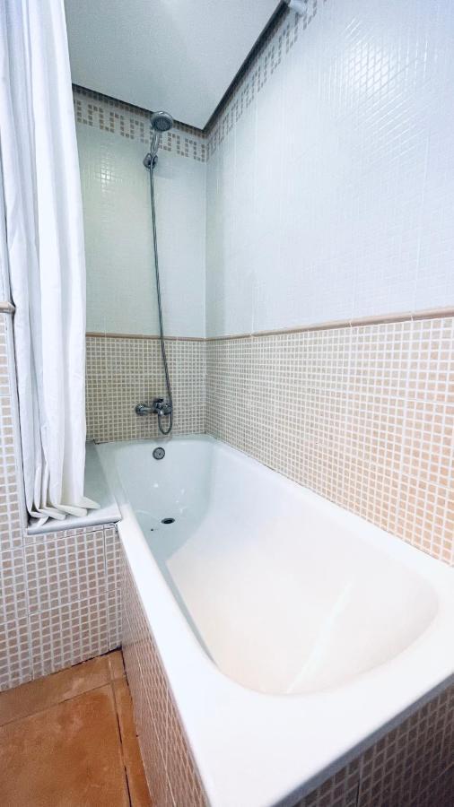 אלביר Beautiful 1 Bedroom Apartment In Albir מראה חיצוני תמונה